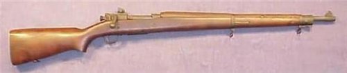 M1903A3 выпуска Remington с ложей типа "C-stock" - с полупистолетной рукояткой